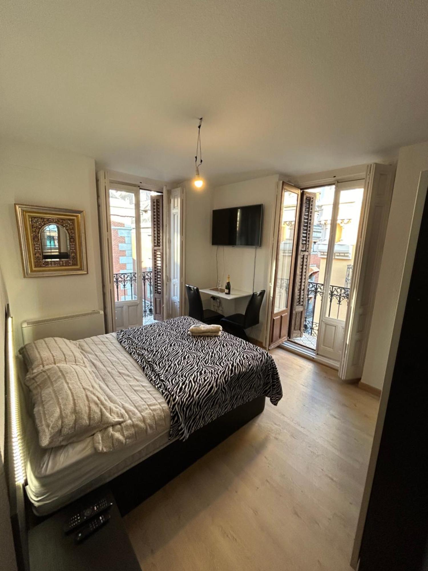 מדריד Room In Plaza Mayor מראה חיצוני תמונה